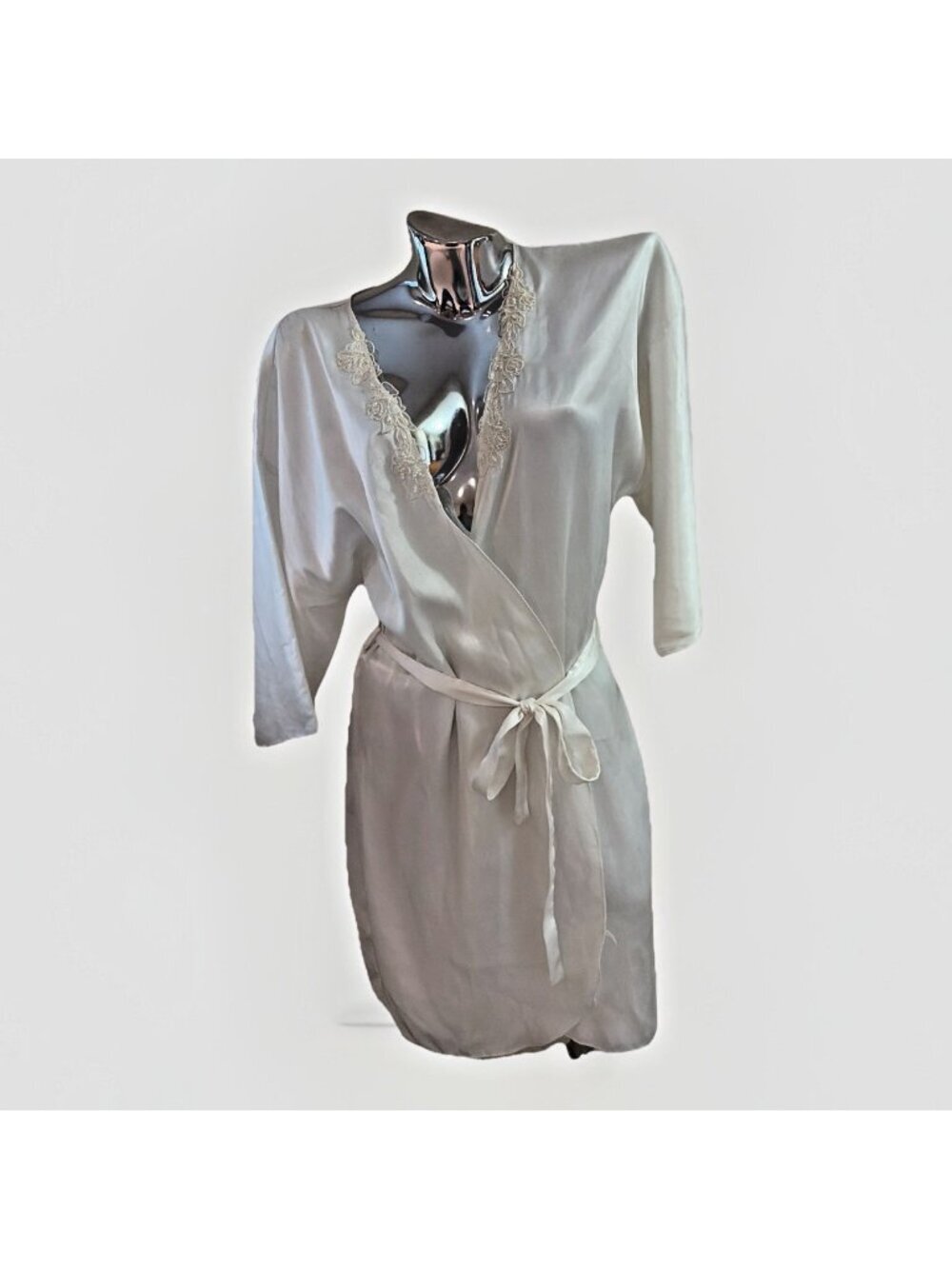 VTG California Miss White Satin Robe Sz M Beaded Lace Bridal Lingerie Honeymoon